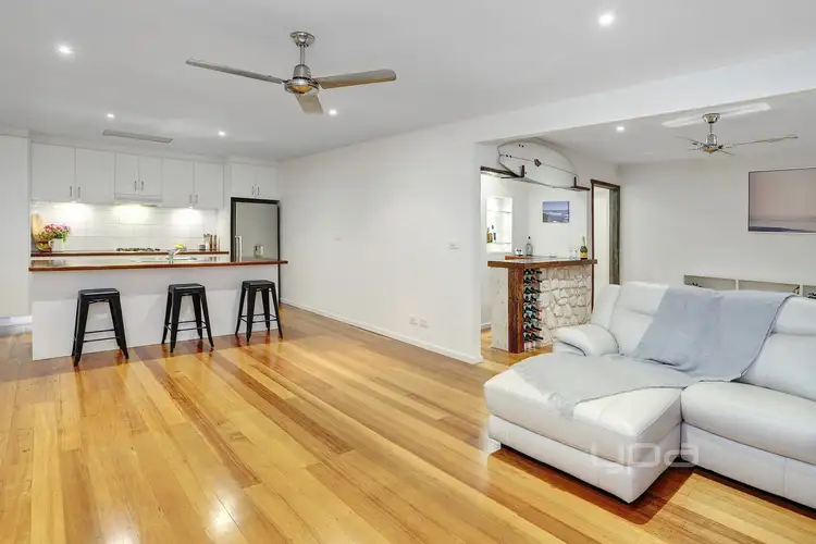 18 Anelida Street, Rye VIC 3941