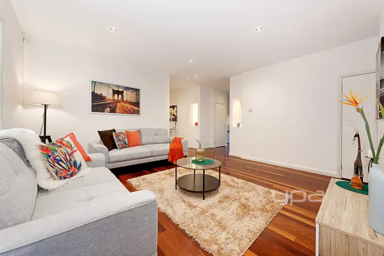 Second view of Homely house listing, 7 Naracoorte Avenue, Craigieburn VIC 3064
