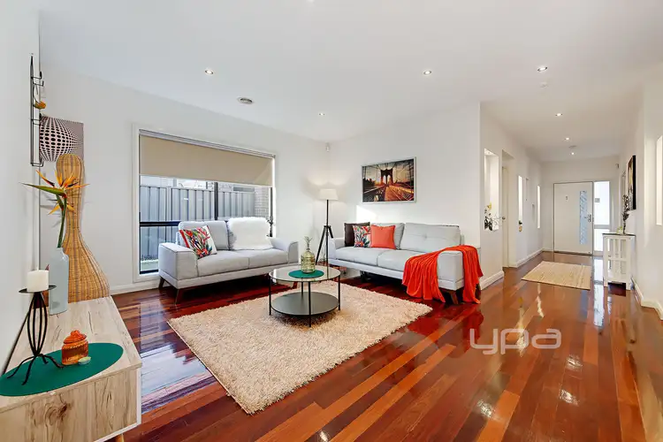 Third view of Homely house listing, 7 Naracoorte Avenue, Craigieburn VIC 3064