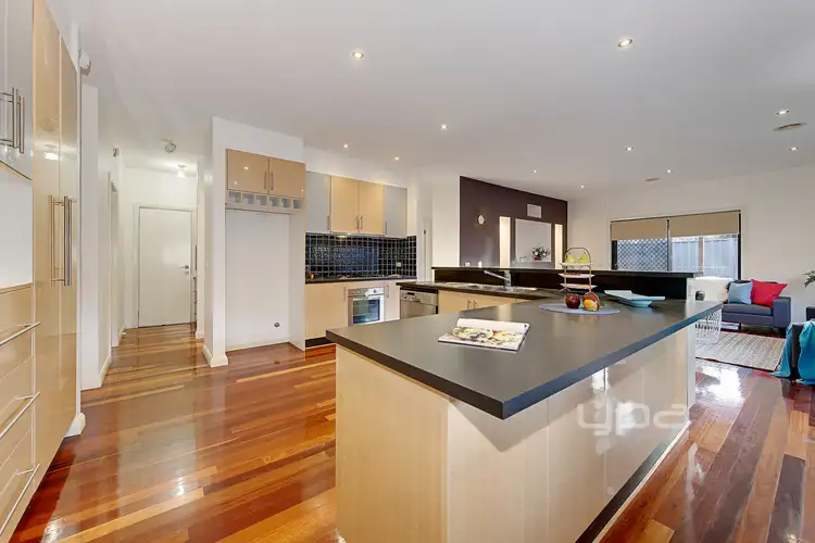Fourth view of Homely house listing, 7 Naracoorte Avenue, Craigieburn VIC 3064