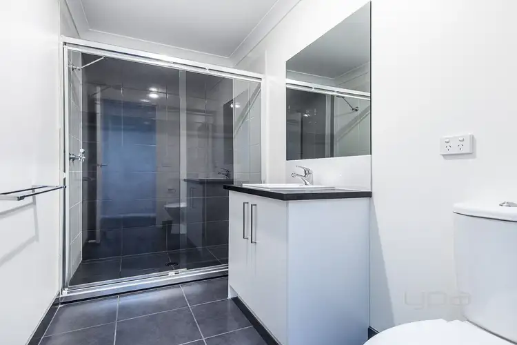 Sixth view of Homely house listing, 8 McKillop Way, Plumpton VIC 3335