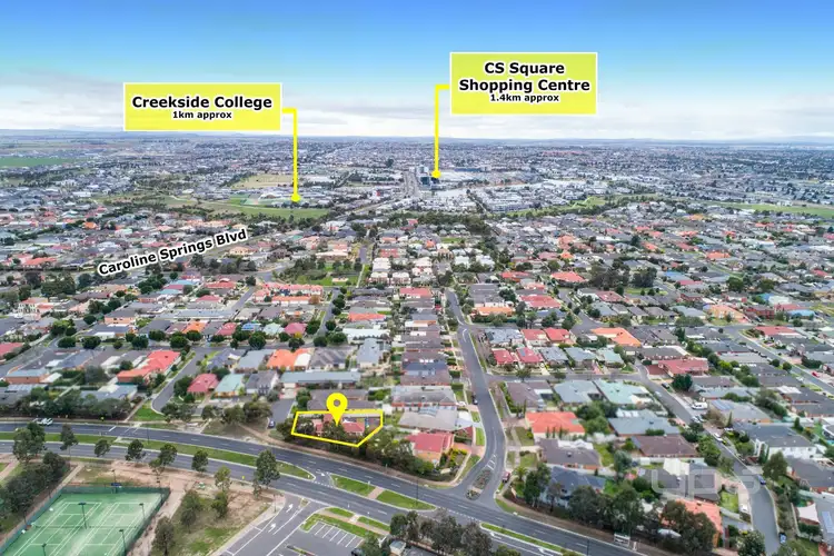 Second view of Homely house listing, 8 Patterson Close, Caroline Springs VIC 3023