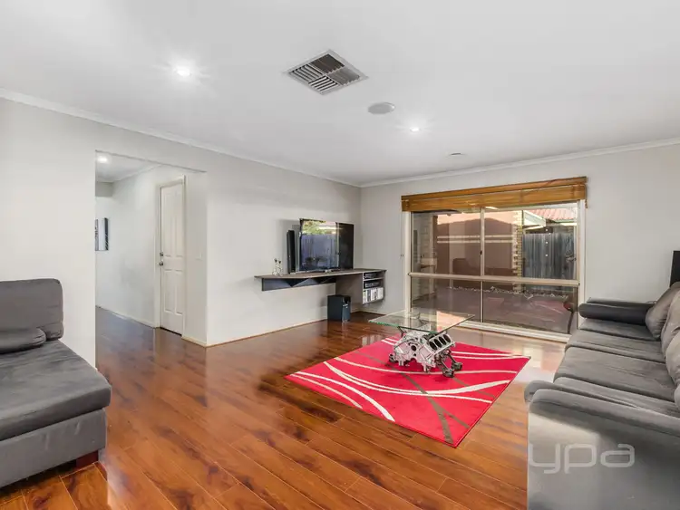 Sixth view of Homely house listing, 3 Mark Drive, Hillside VIC 3037
