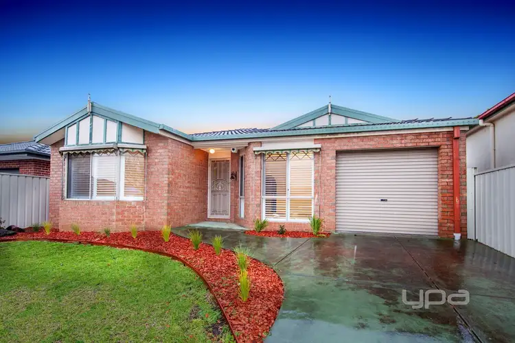 40 Northampton Crescent, Caroline Springs VIC 3023