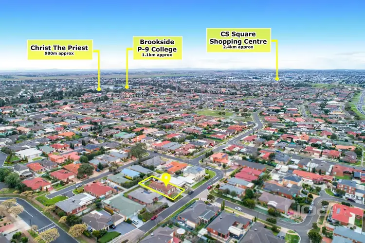 Second view of Homely house listing, 40 Northampton Crescent, Caroline Springs VIC 3023