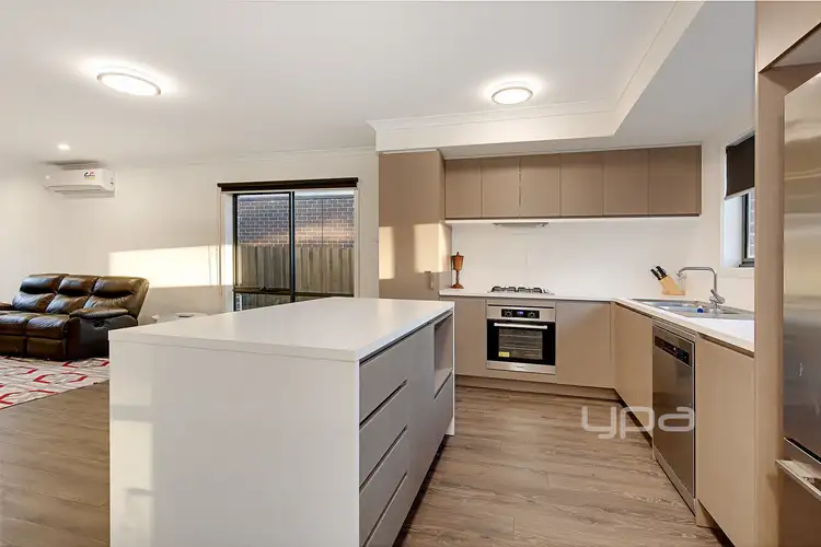 Fifth view of Homely house listing, 29 Parkmore Crescent, Westmeadows VIC 3049