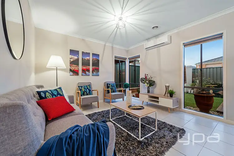 Second view of Homely house listing, 21 Penfold Street, Craigieburn VIC 3064