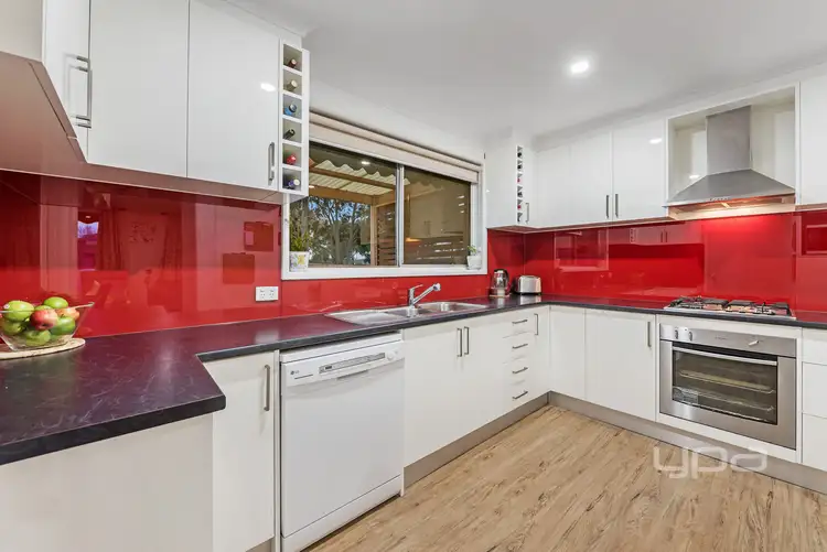 Fifth view of Homely house listing, 21 Snaefell Crescent, Gladstone Park VIC 3043