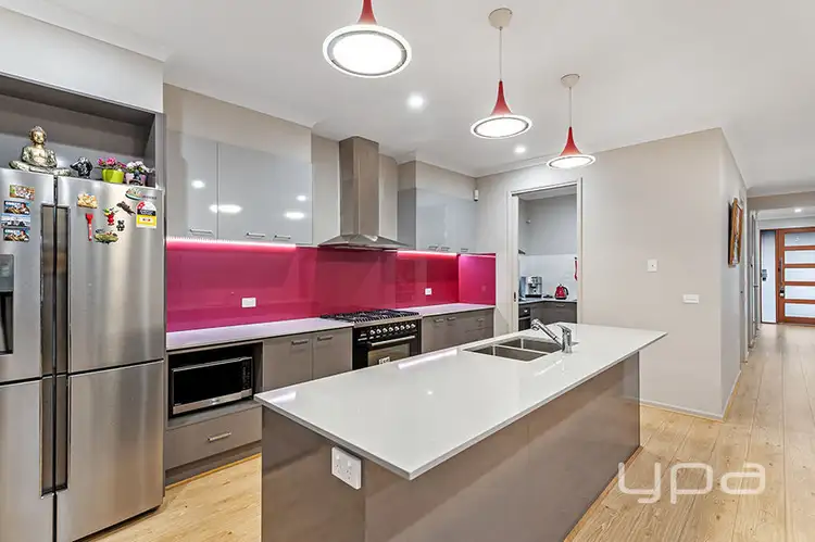 Fifth view of Homely house listing, 14 Riverside Drive, Craigieburn VIC 3064