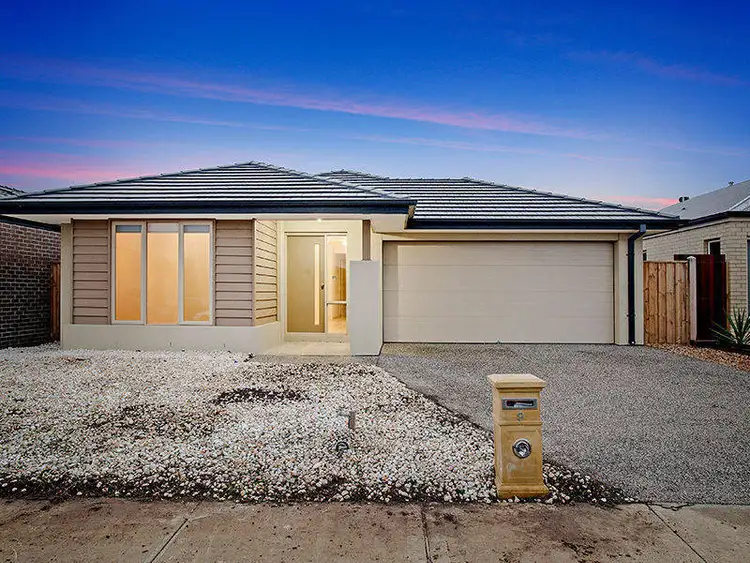 9 Jansar Street, Point Cook VIC 3030