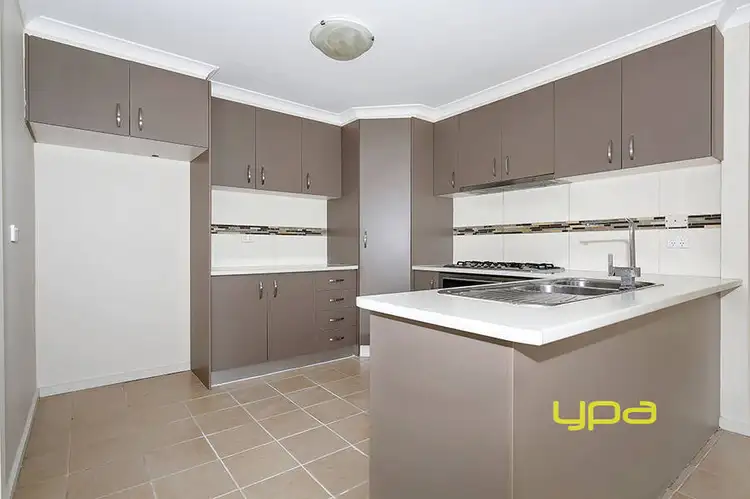 Second view of Homely house listing, 7 Castella Crescent, Meadow Heights VIC 3048