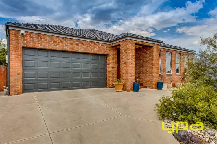 2 Fulham Way, Sunbury VIC 3429
