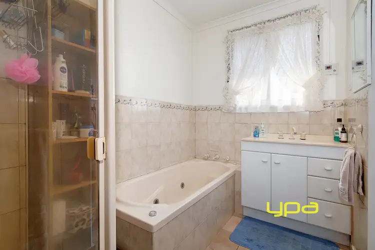 Seventh view of Homely house listing, 14 Ruby Court, Meadow Heights VIC 3048