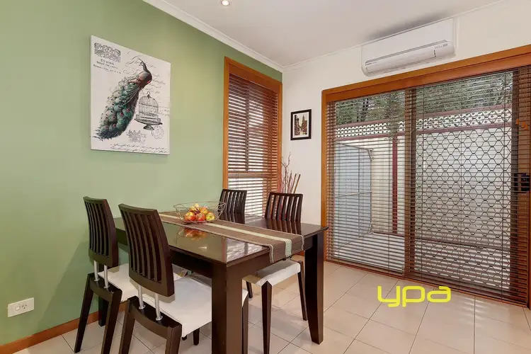 Fourth view of Homely unit listing, 2/112 Lenoak Street, Gladstone Park VIC 3043
