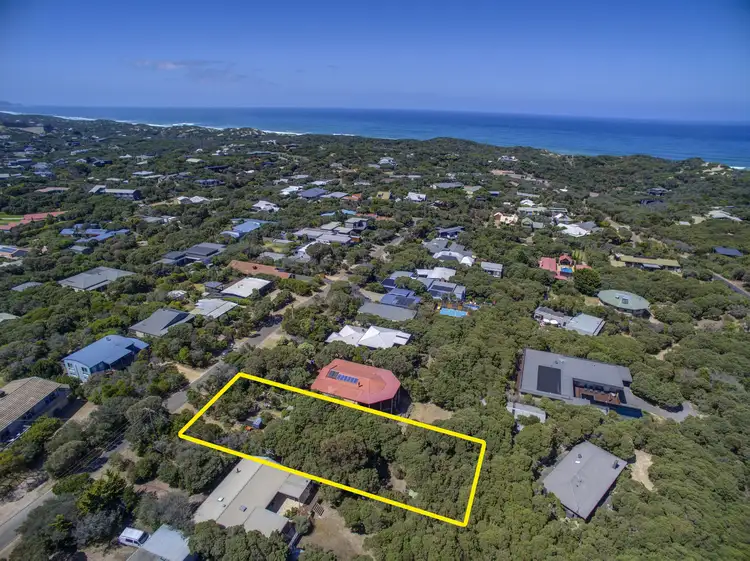14 Cooraminta Road, Rye VIC 3941