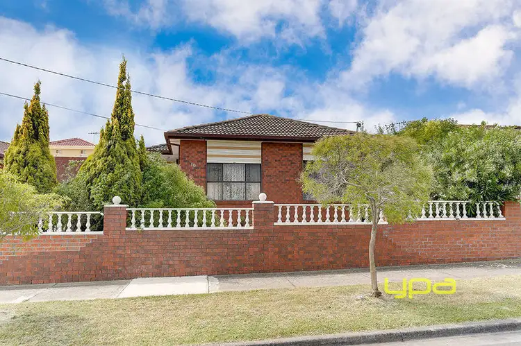 10 Buchan Street, Meadow Heights VIC 3048