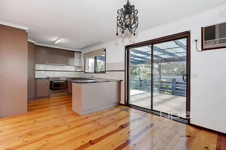 Seventh view of Homely house listing, 10 Bowes Place, Craigieburn VIC 3064