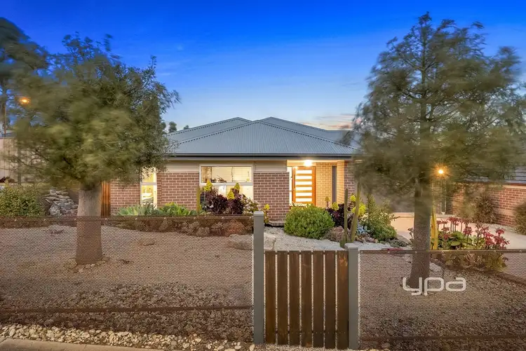 Second view of Homely house listing, 1 Starflower Way, Sunbury VIC 3429