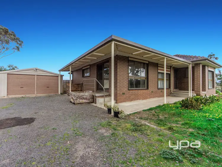60 McLeods Road, Diggers Rest VIC 3427