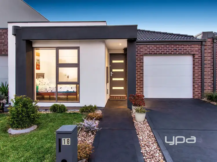 18 Higgins Street, Plumpton VIC 3335