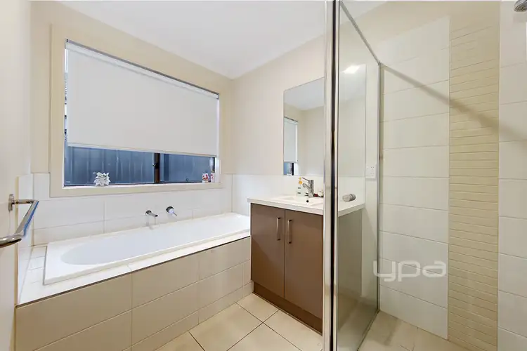 Seventh view of Homely house listing, 58 Streamside Drive, Craigieburn VIC 3064
