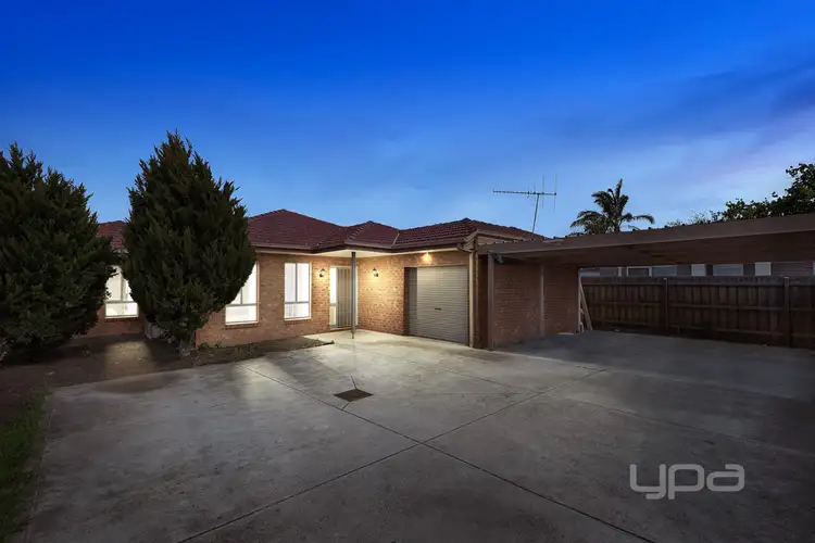 2/93 Fox Street, St Albans VIC 3021