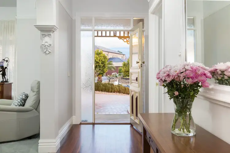 Second view of Homely house listing, 5 Nolan Place, Taylors Lakes VIC 3038