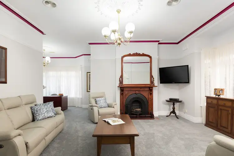 Third view of Homely house listing, 5 Nolan Place, Taylors Lakes VIC 3038