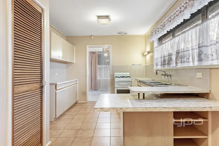Sixth view of Homely house listing, 14 Fleetwood Court, Gladstone Park VIC 3043