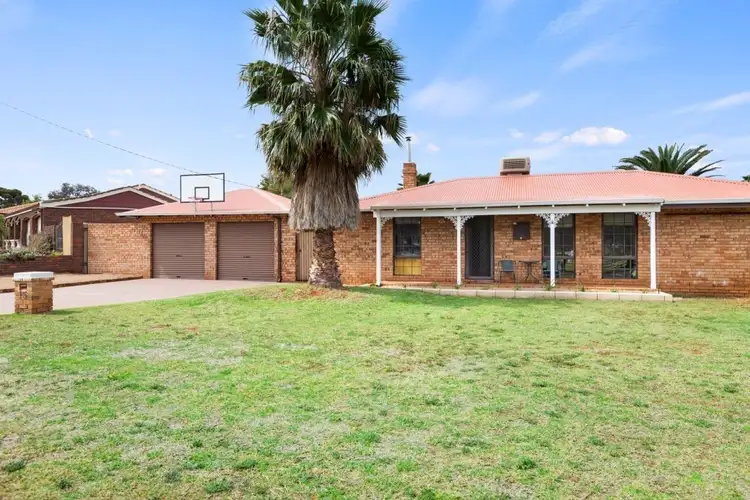 15 Bennetts Place, Hannans WA 6430