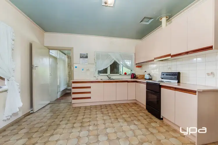 Third view of Homely house listing, 33 Cobham Street, St Albans VIC 3021