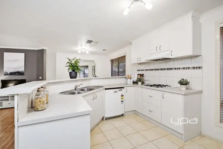 Third view of Homely house listing, 28 Daly Close, Sunbury VIC 3429
