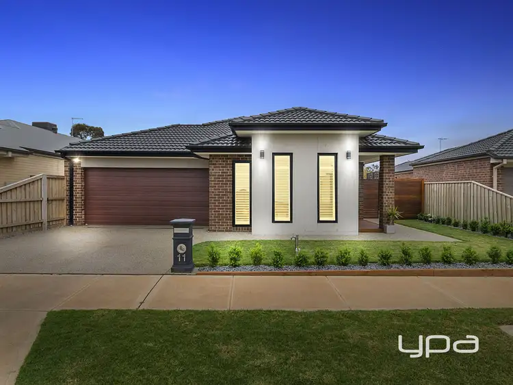 11 McLachlan Street, Bacchus Marsh VIC 3340