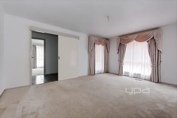 Second view of Homely house listing, 8 Wilga Court, Meadow Heights VIC 3048