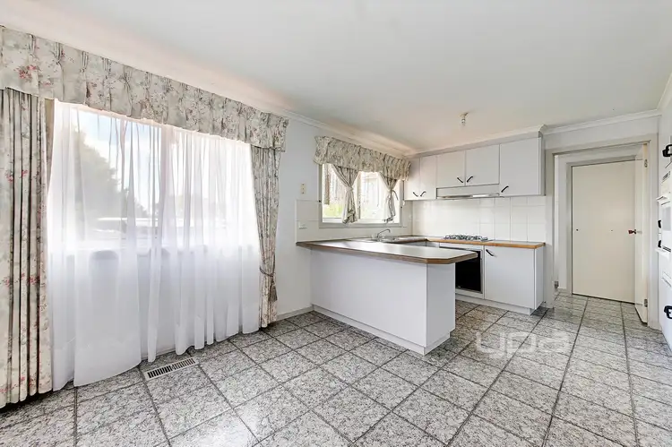 Fourth view of Homely house listing, 8 Wilga Court, Meadow Heights VIC 3048
