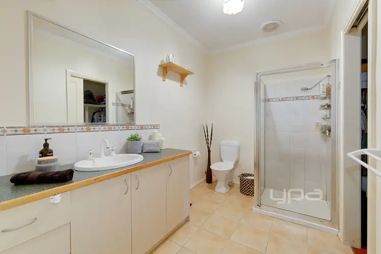 Seventh view of Homely house listing, 9 Meadowbank Lane, Craigieburn VIC 3064