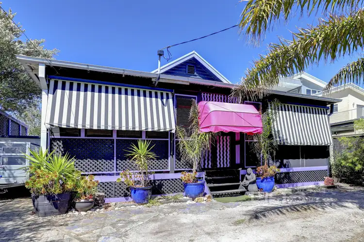 17 Seventh Avenue, Rosebud VIC 3939