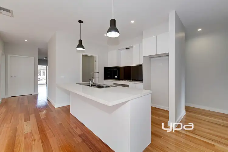 Fifth view of Homely house listing, 22 Tarrion Rise, Craigieburn VIC 3064