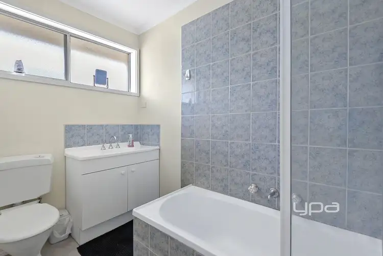 Sixth view of Homely house listing, 564 Elizabeth Drive, Sunbury VIC 3429