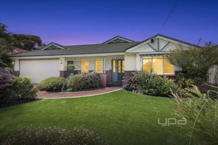 29 Rosemore Road, Rosebud VIC 3939