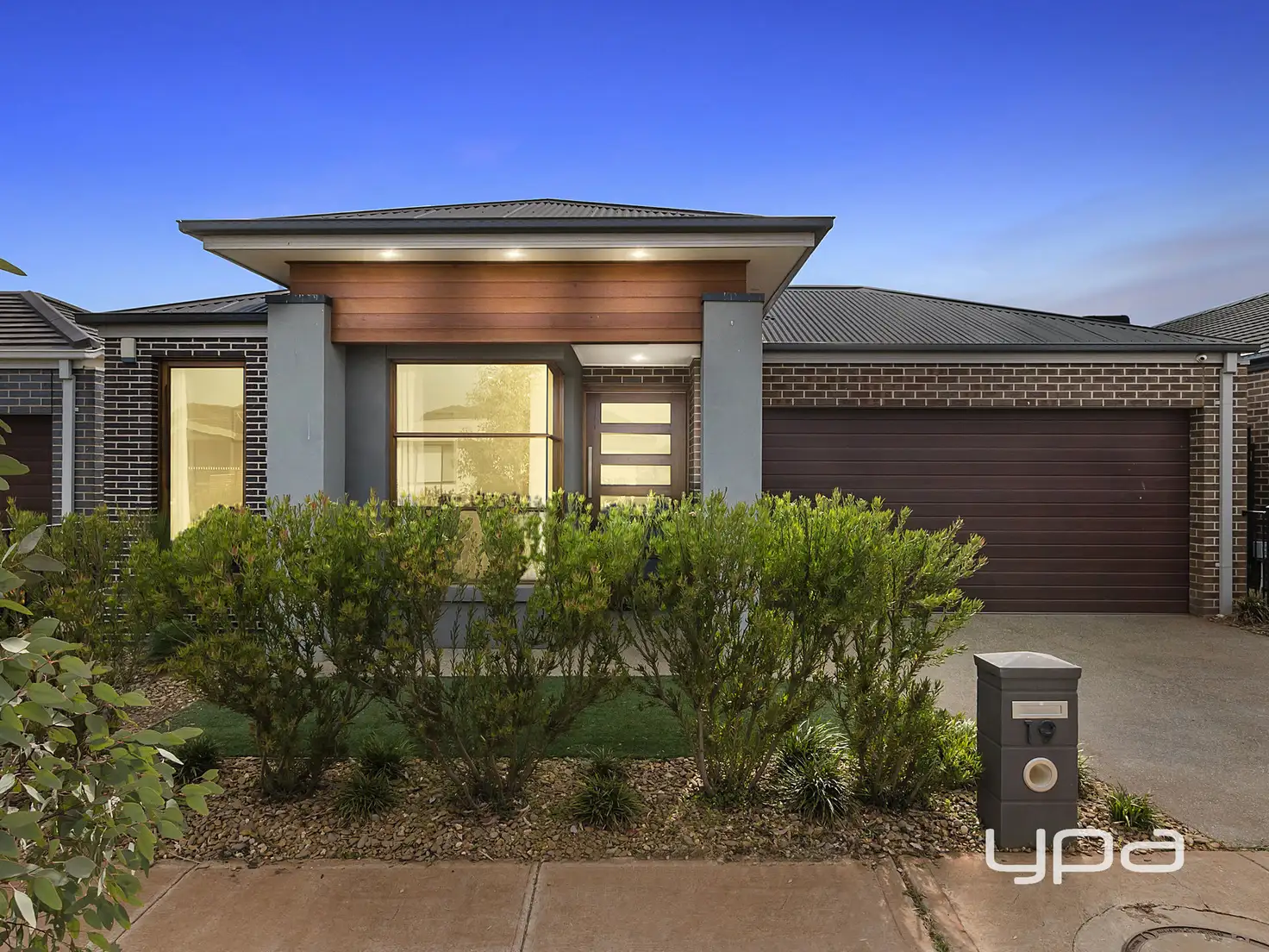 Main view of Homely house listing, 19 Astley Drive, Strathtulloh VIC 3338