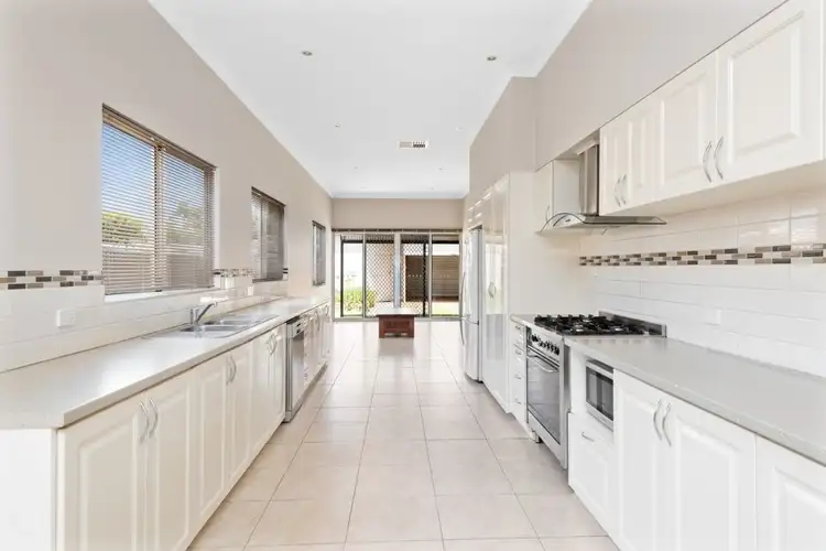 Fifth view of Homely house listing, 553 Hannan Street, Kalgoorlie WA 6430