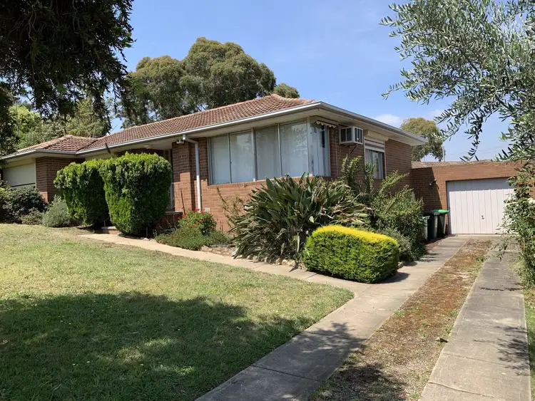 Main view of Homely house listing, 6 Farley Court, Gladstone Park VIC 3043