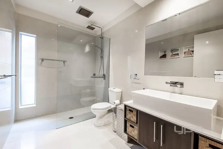 Seventh view of Homely house listing, 4 Fairbairn Way, Caroline Springs VIC 3023