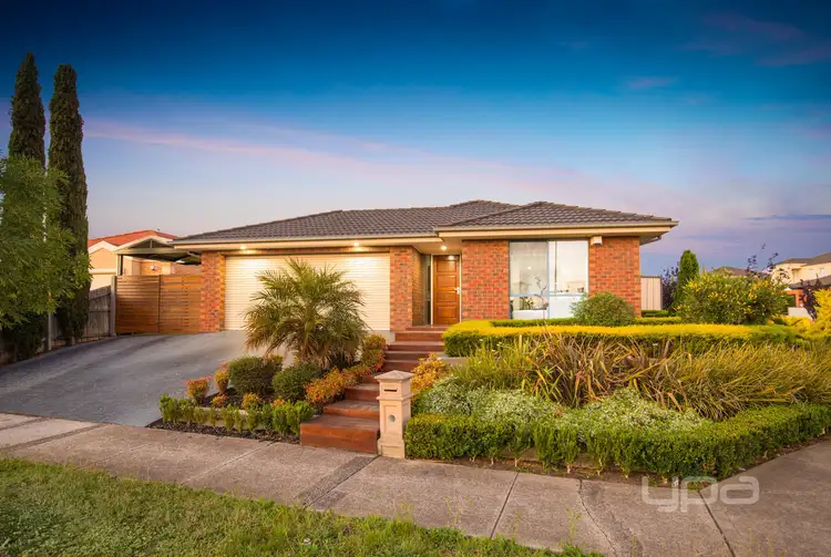27 Jackson Circuit, Albanvale VIC 3021
