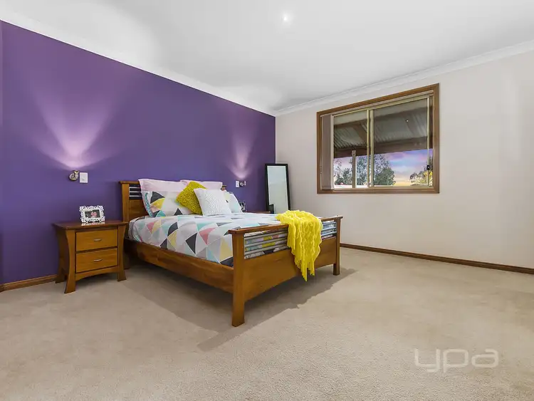 Fourth view of Homely house listing, 18 Hammond Circuit, Hopetoun Park VIC 3340