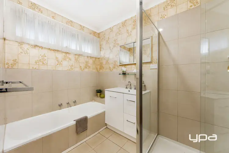 Sixth view of Homely house listing, 25 Dover Street, Albanvale VIC 3021