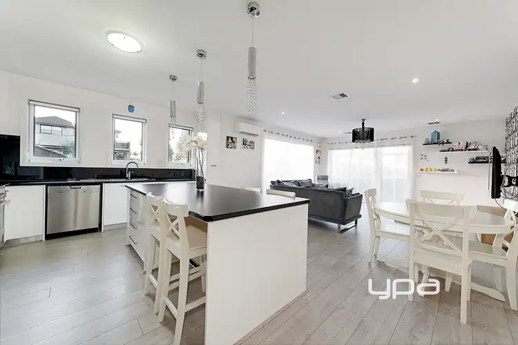 Fifth view of Homely house listing, 9 Spirited Circuit, Craigieburn VIC 3064