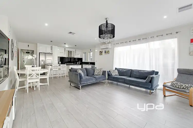 Seventh view of Homely house listing, 9 Spirited Circuit, Craigieburn VIC 3064