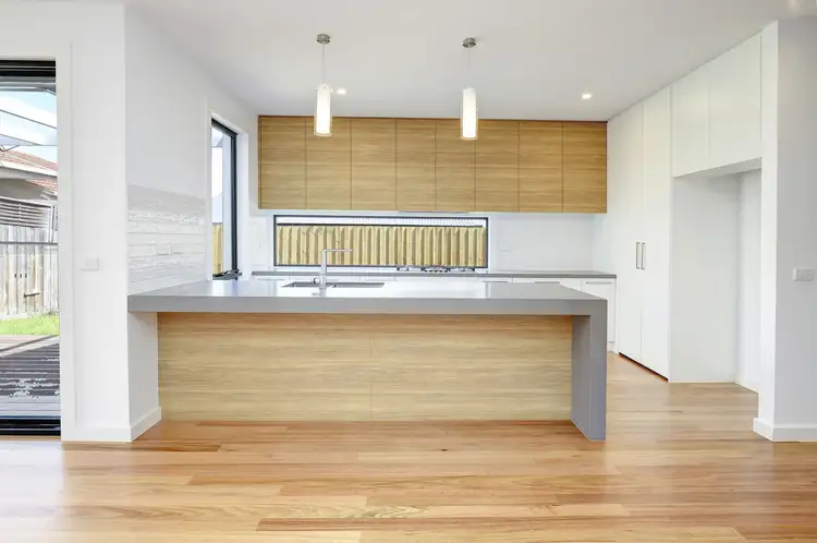 Fifth view of Homely townhouse listing, 2/1 Cowley Street, Mccrae VIC 3938